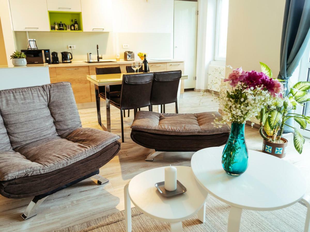 Bright And Spacious Central Apartment- Piata Amzei Bukarest Kültér fotó