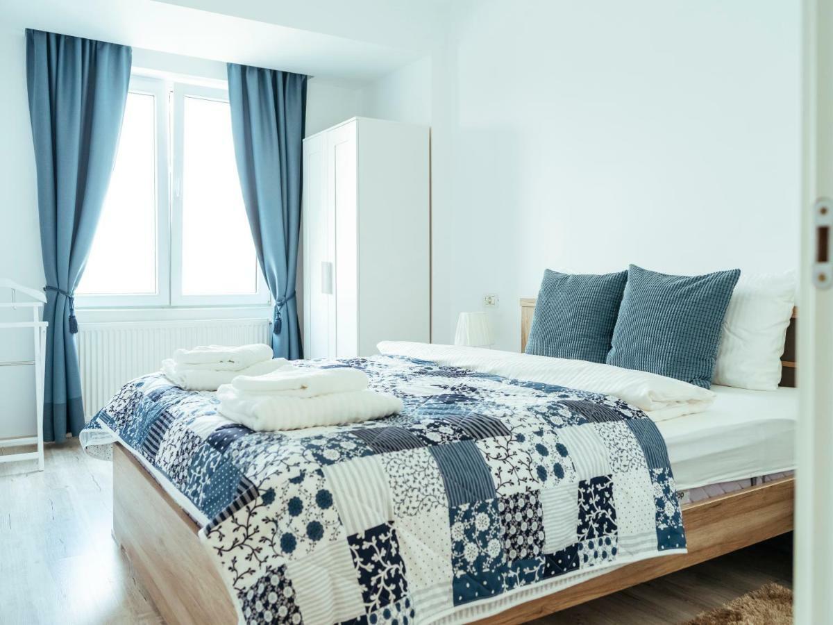 Bright And Spacious Central Apartment- Piata Amzei Bukarest Kültér fotó